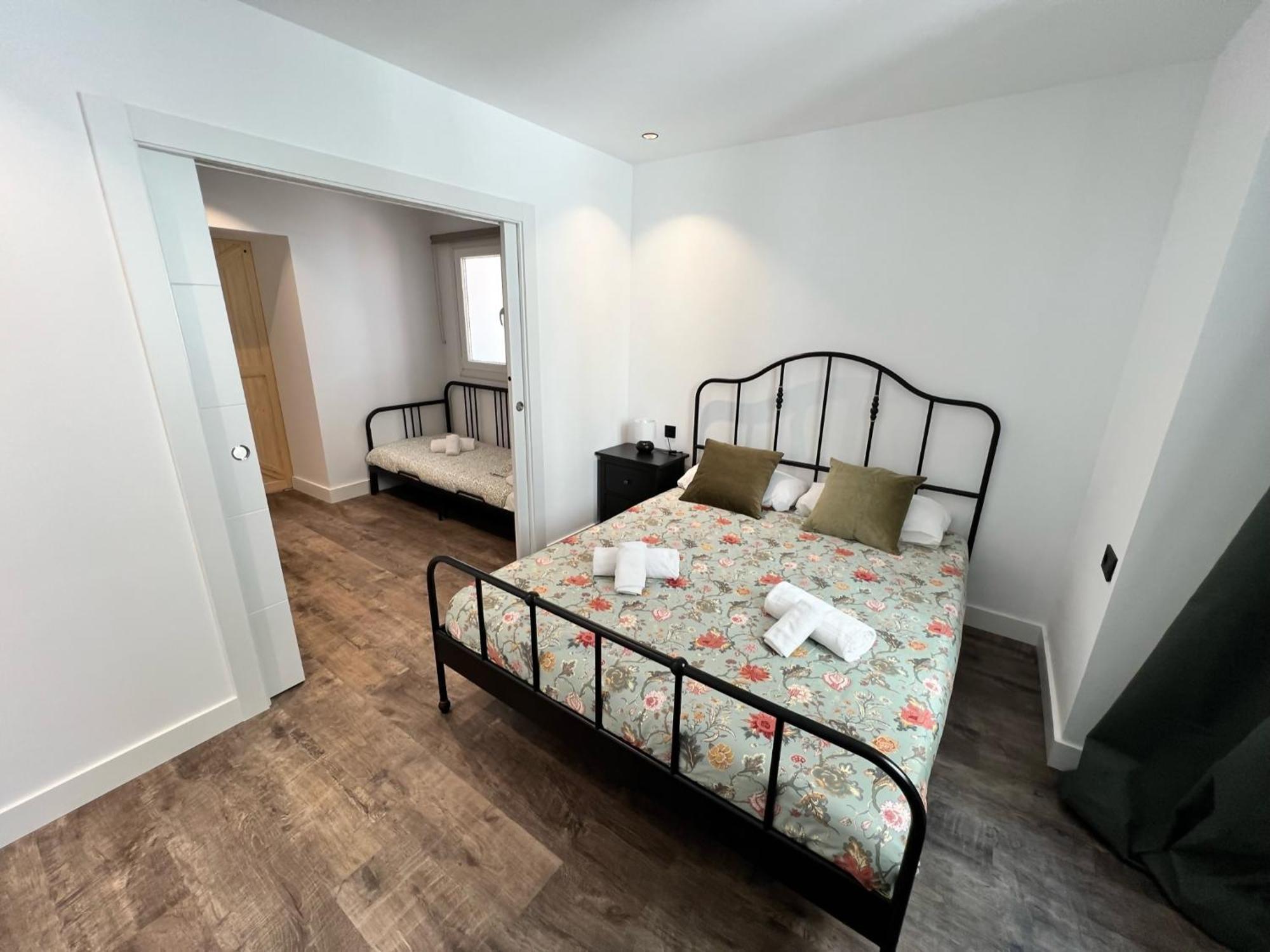 Apartamenticos El Tubo I Zaragoza Exterior photo